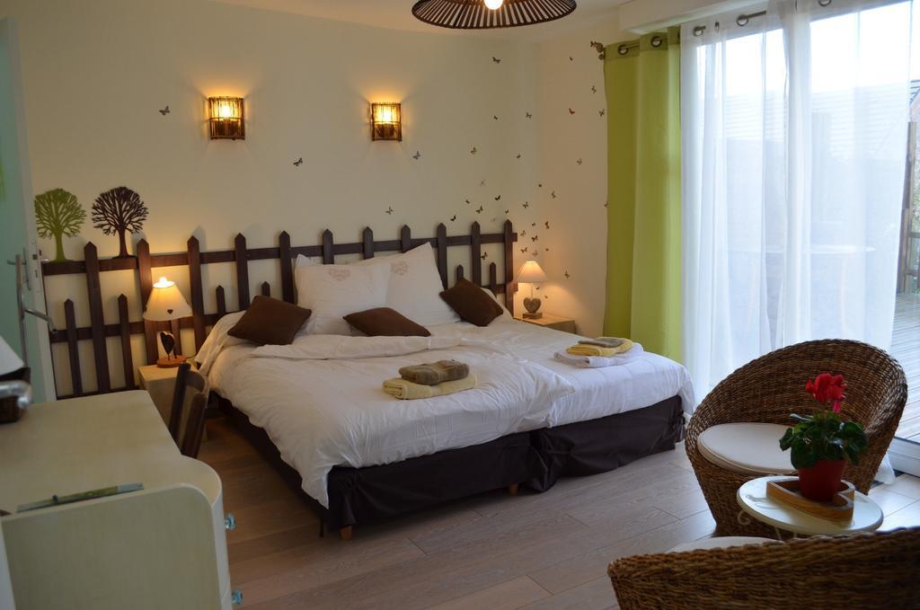 ル・クードレイ Couette Et Cafe Creme Bed & Breakfast 部屋 写真