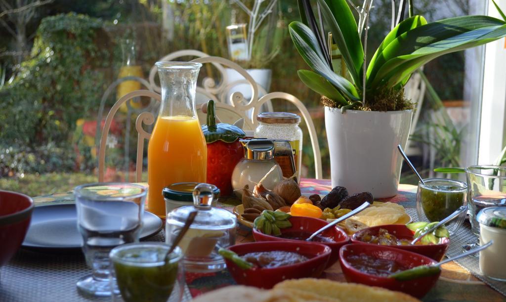 ル・クードレイ Couette Et Cafe Creme Bed & Breakfast エクステリア 写真